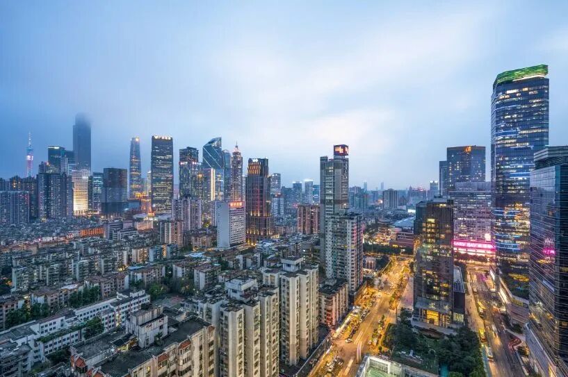 广州华标峰湖御境建面360㎡-690㎡，单价5万、现房交付！