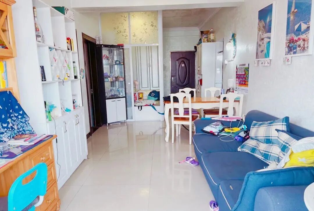 天河北二手房出售，嘉怡苑81平，560万！