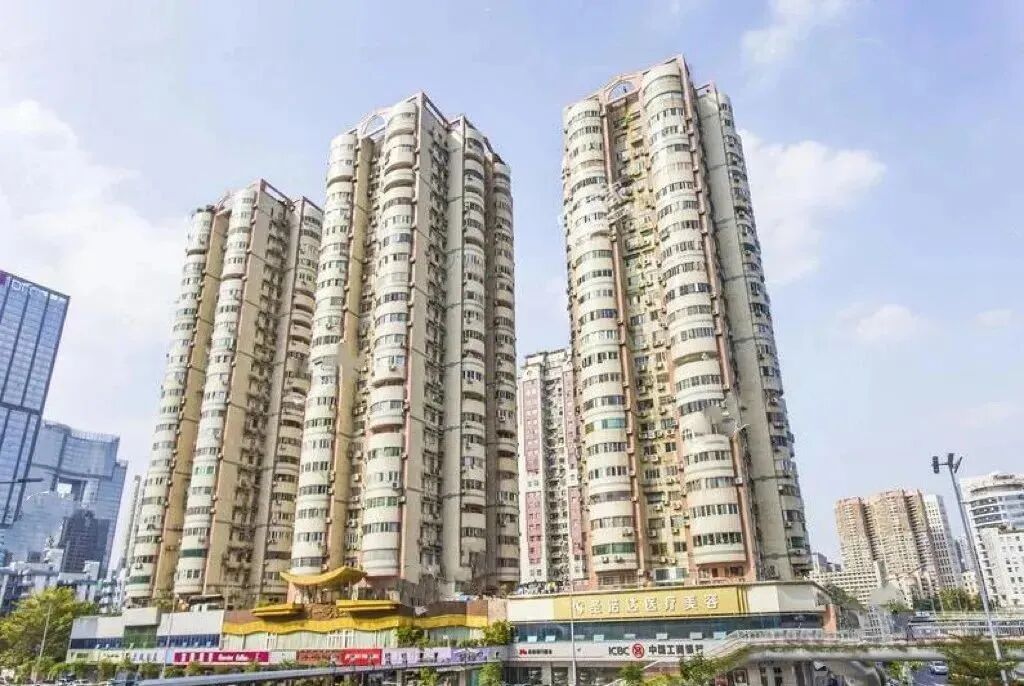 天河北二手房出售，嘉怡苑81平，560万！