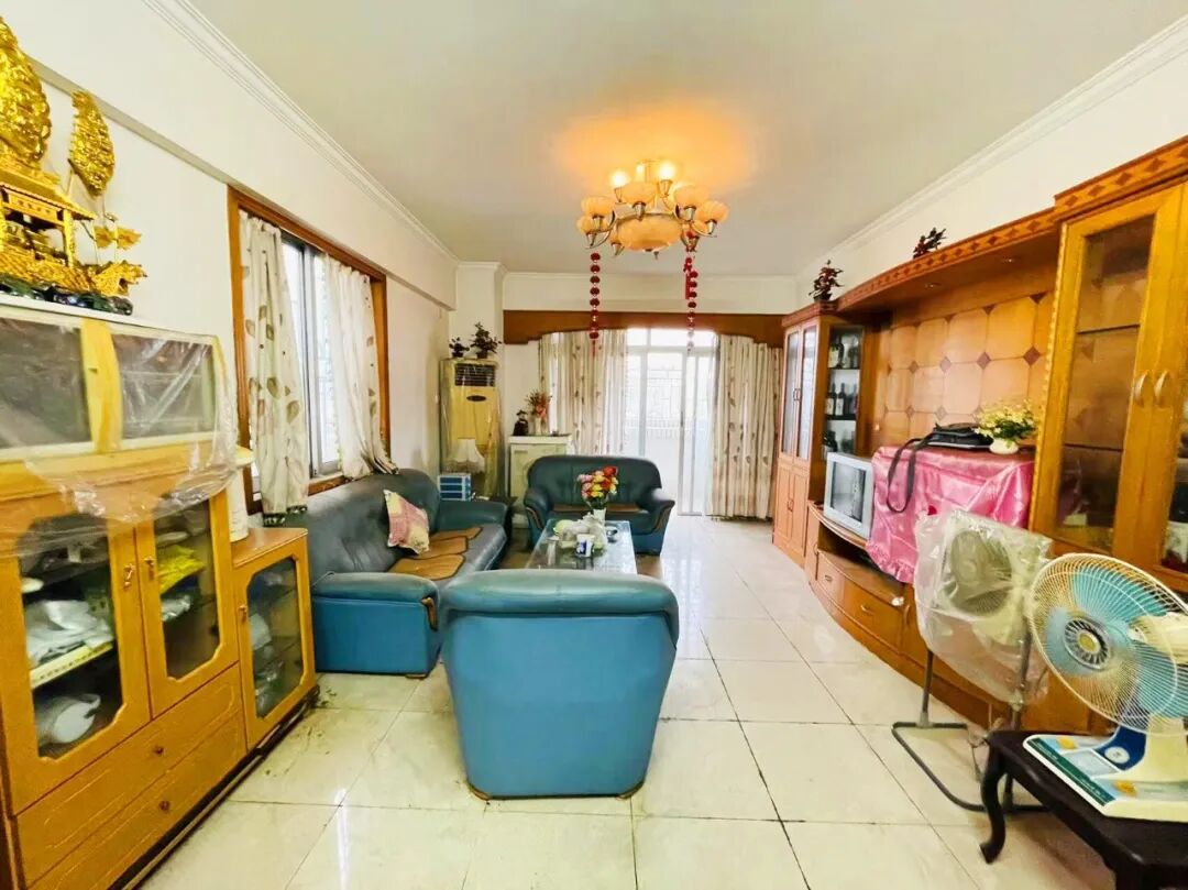 天河北二手房【润华大厦】91平，总价500万！