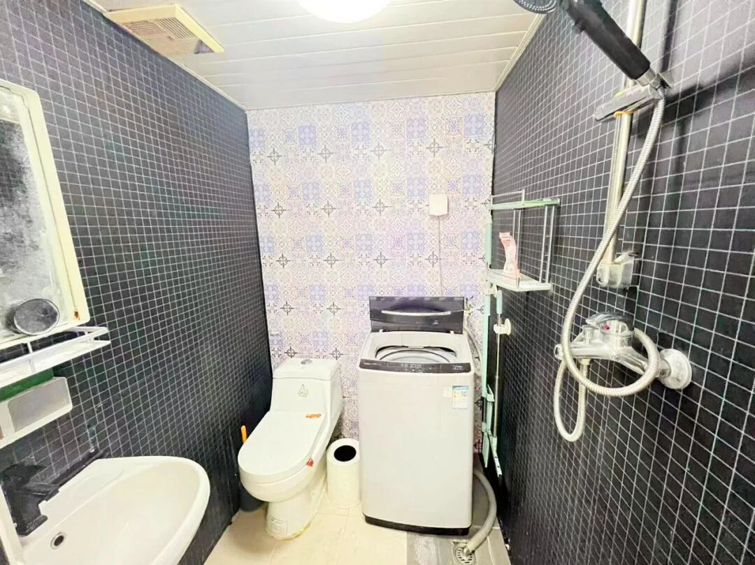 天河北二手房【鸿翔大厦】42平，总价330万！