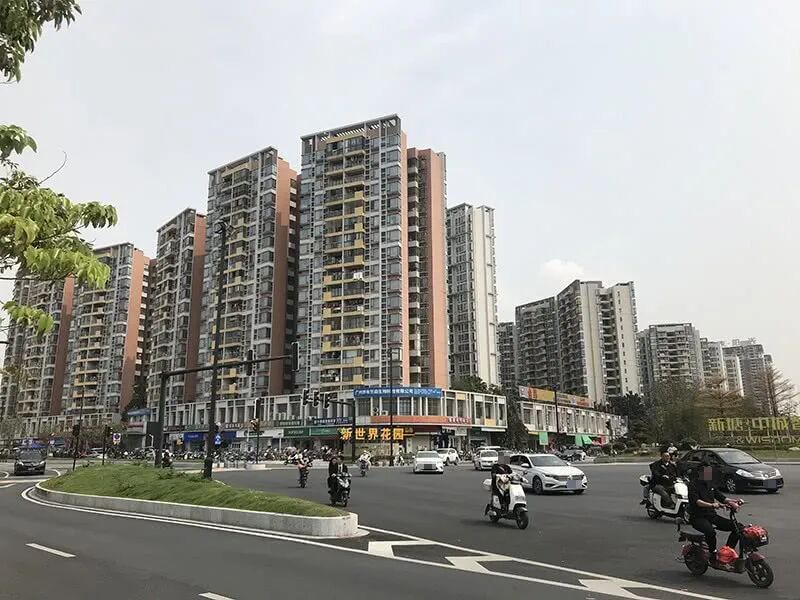 13号线+广外系*！新塘公园上城单价2.5万，值不值得买？