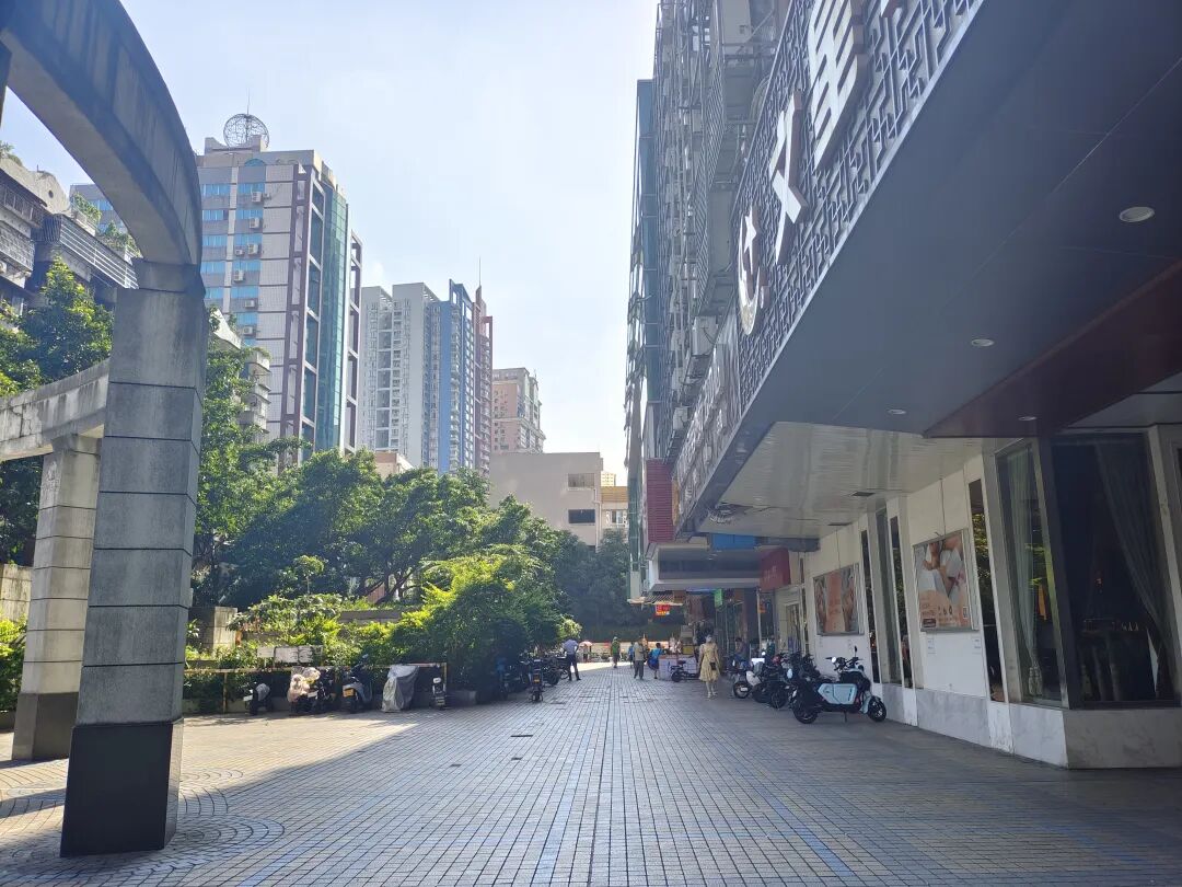 天河北总价520万 | 华天国际广场，71平，西南向大两房、无抵押、诚心出售！