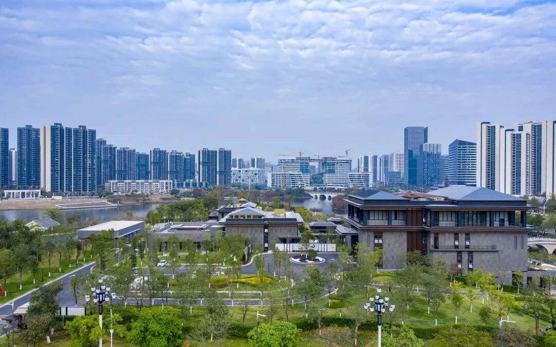 【德信知识城投资嘉达·山与墅】*低密纯粹院墅，正式亮相！