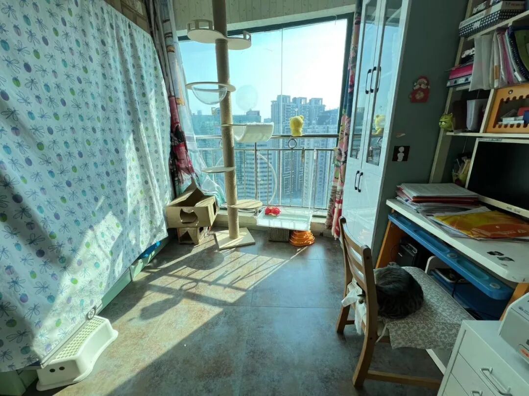 天河北总价720万 | 金碧翡翠华庭，88平南向精装大两房，业主诚心出售！