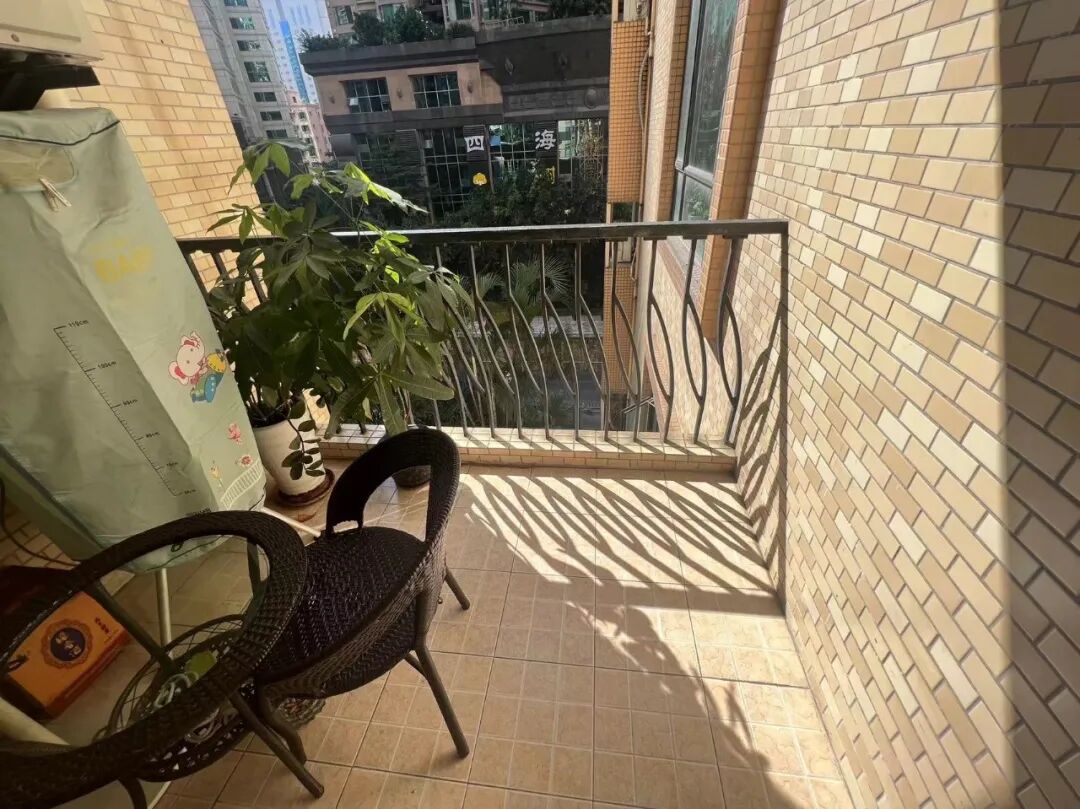 天河北总价1040万 | 芳草园，109平三房，南向、*户型、诚心出售！