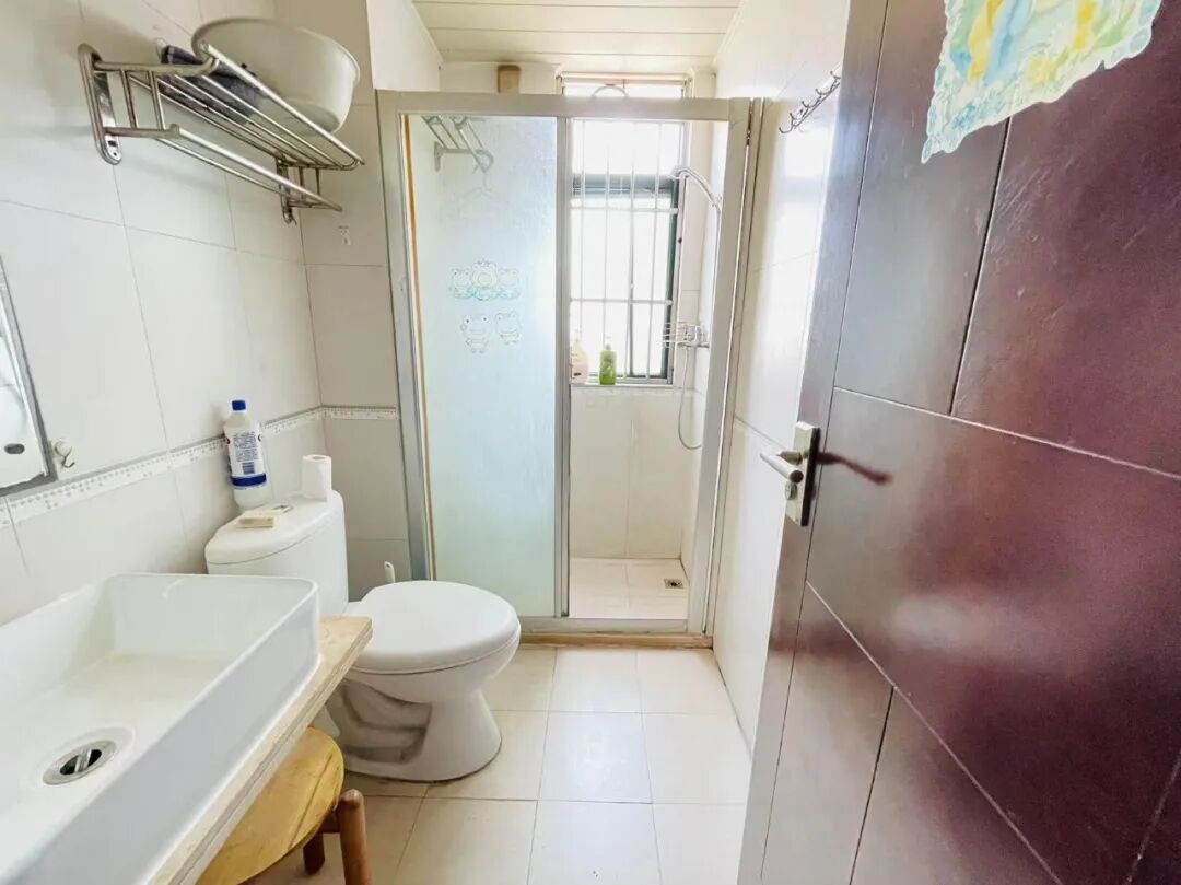 天河北二手房【金碧翡翠华庭】76平，总价620万！