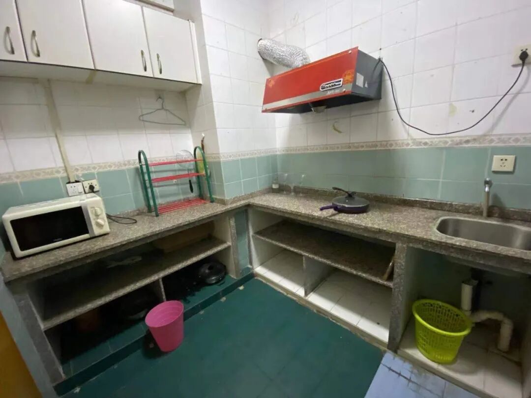 天河北总价780万三房 | 金海花园，104平三房，封闭式花园小区、急售！