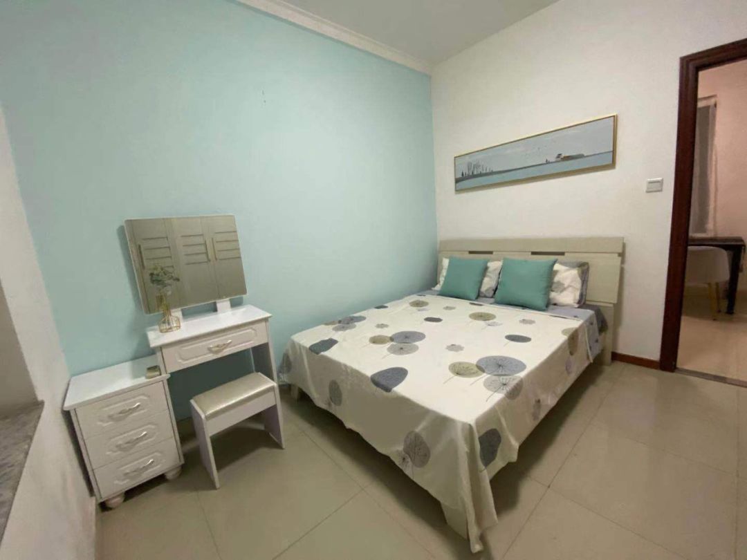 天河北总价780万三房 | 金海花园，104平三房，封闭式花园小区、急售！