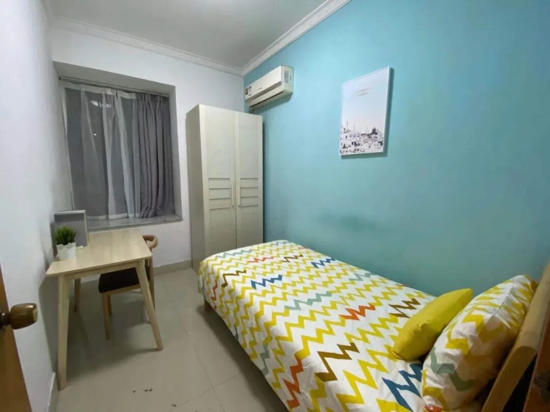 天河北总价780万三房 | 金海花园，104平三房，封闭式花园小区、急售！