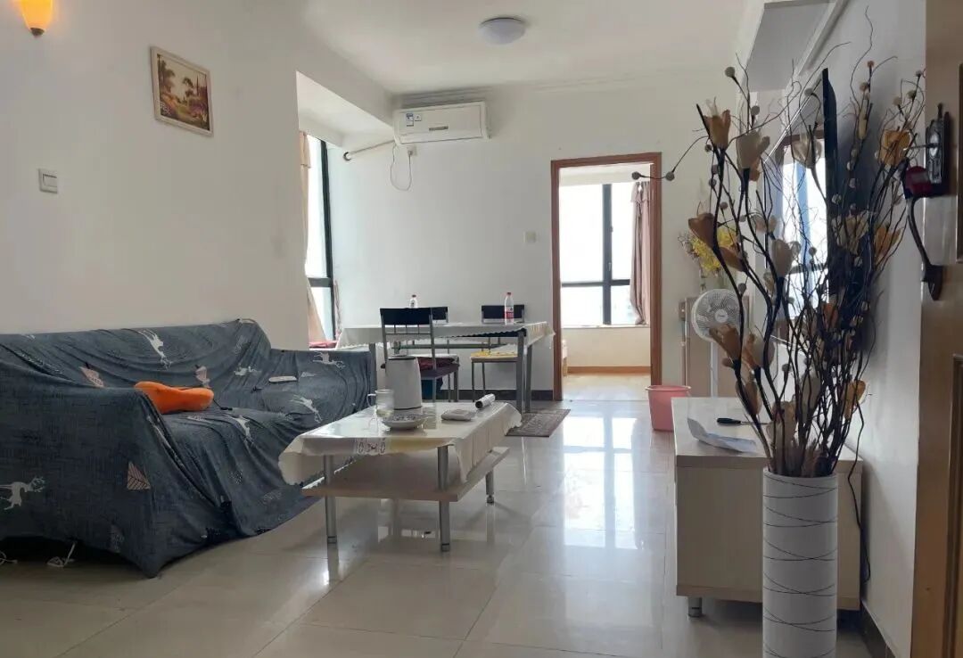 天河北二手房出售，天誉花园笋盘，75.9平，590万！