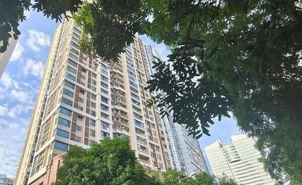 天河北总价680万 | 银汇华庭，86平，厅出阳台、安静南向、业主急售！