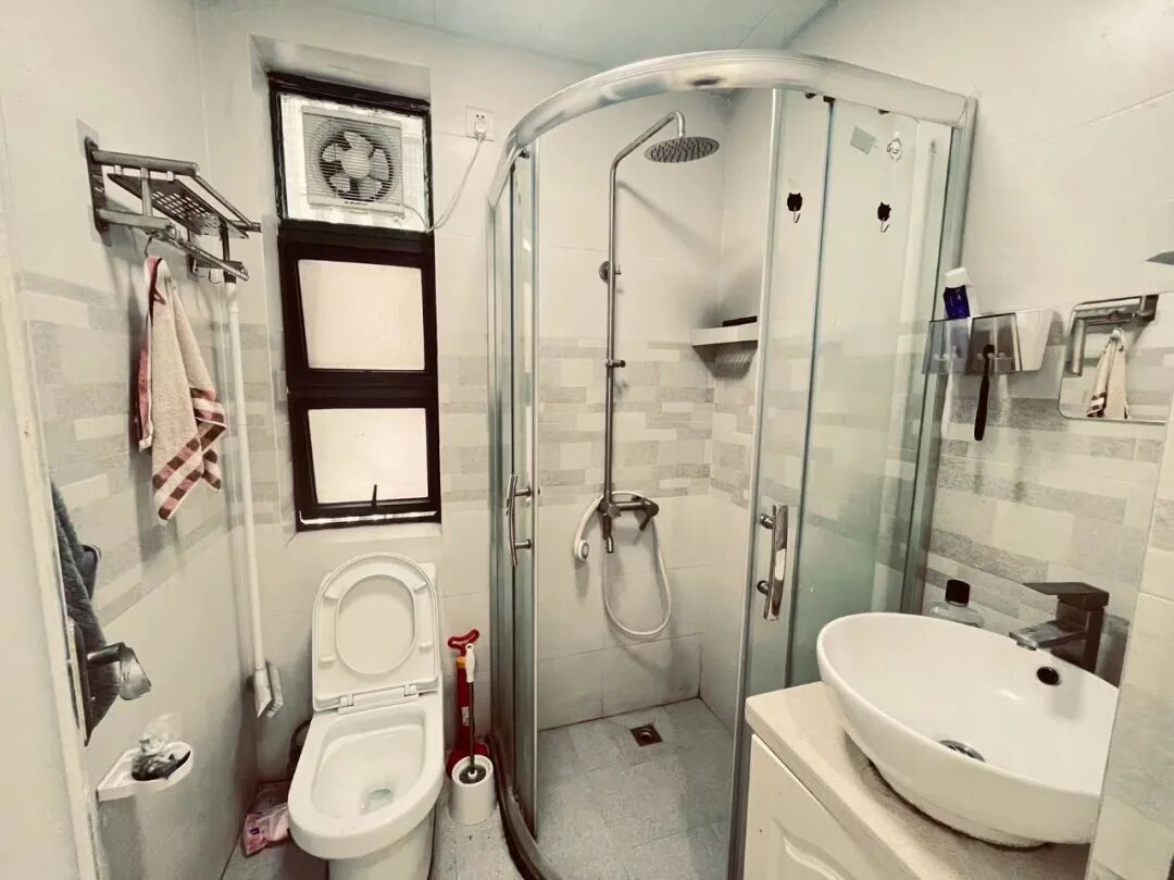 天河北总价650万 | 金海花园，74平两房，户型方正，即买即入住！