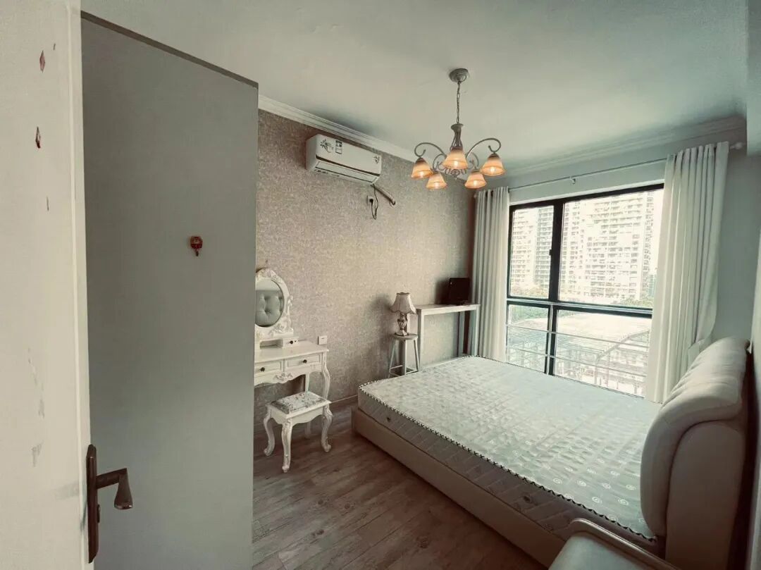 天河北总价650万 | 金海花园，74平两房，户型方正，即买即入住！