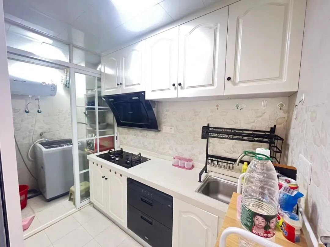 天河北总价650万 | 金海花园，74平两房，户型方正，即买即入住！