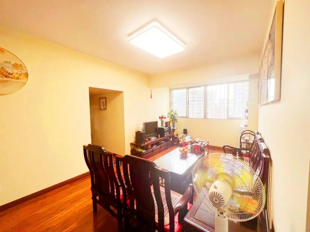 天河北二手房【穗园小区】101平，总价750万！