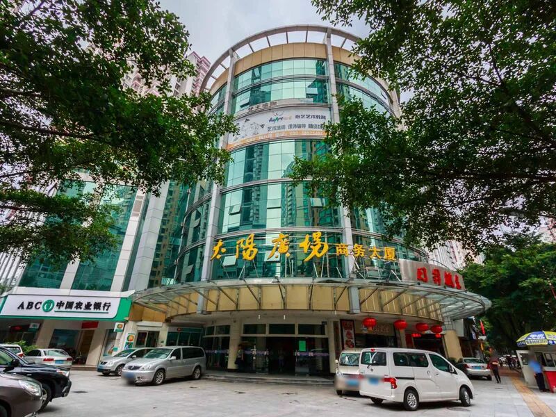 广州天河北二手房出售，太阳广场，174平方，东北向，急售1038万！