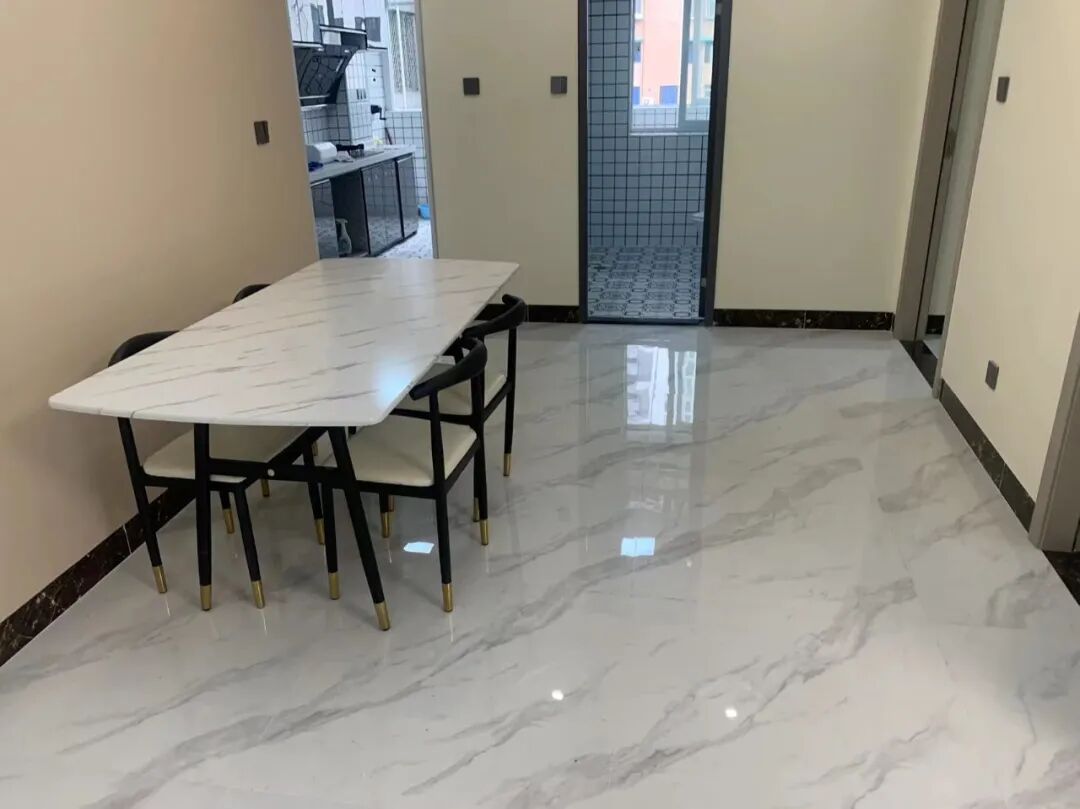 天河北总价700万三房 | 广梅汕宿舍，102平，无按揭，业主急售！