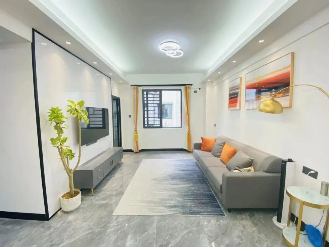 天河北总价530万 | 嘉怡花苑，88平，南向大三房、无抵押、诚心出售！