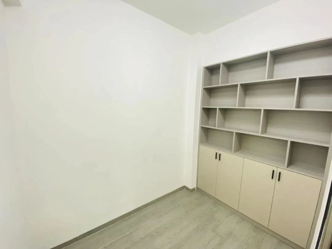 天河北总价530万 | 嘉怡花苑，88平，南向大三房、无抵押、诚心出售！