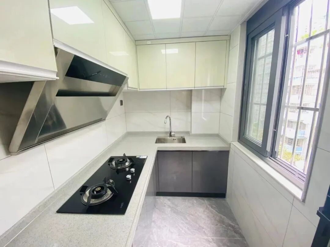 天河北总价530万 | 嘉怡花苑，88平，南向大三房、无抵押、诚心出售！