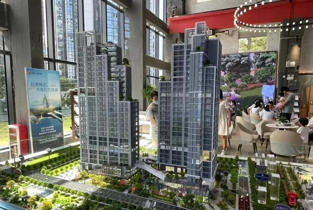 荔湾广钢新城【岭南V谷-荔湾新天地】新公寓、*推36-93平双钥匙复式