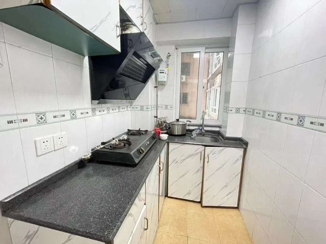 天河北总价450万 | 世纪华都，66平大两房，即买即入住、业主急售！