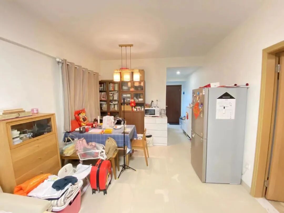 天河北总价450万 |  鸿翔大厦，56平，近华师地铁、业主诚心出售