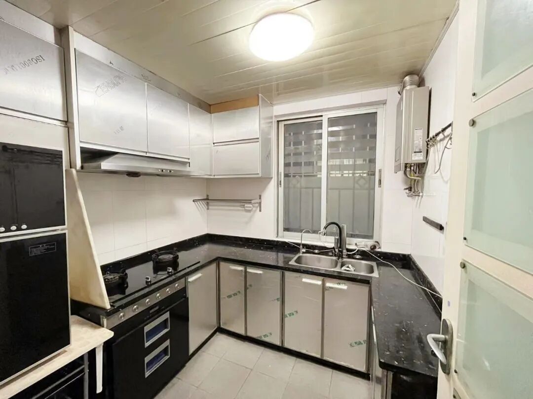 天河北总价840三房|  穗园小区，101平三房，无占学位、无贷款、诚心出售