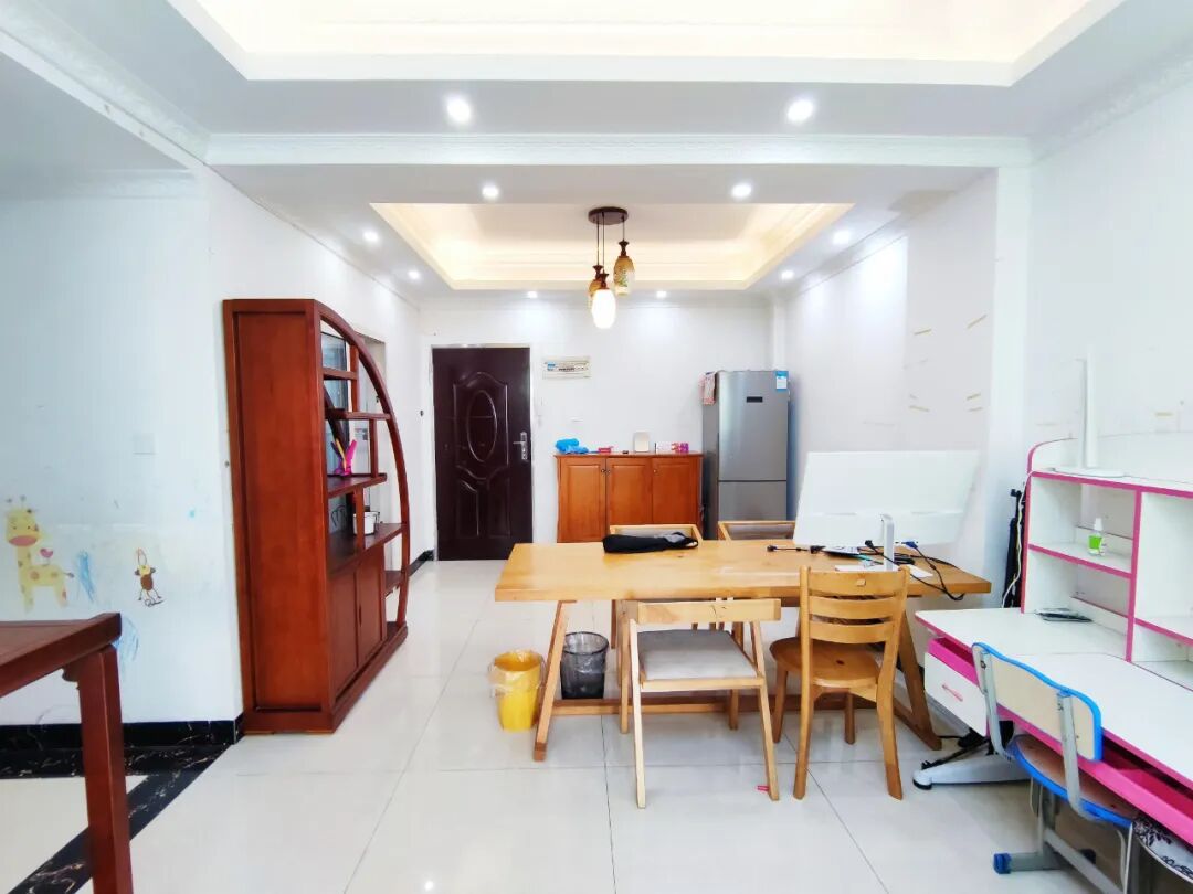 天河北二手房【龙口小区】102平，总价678万！