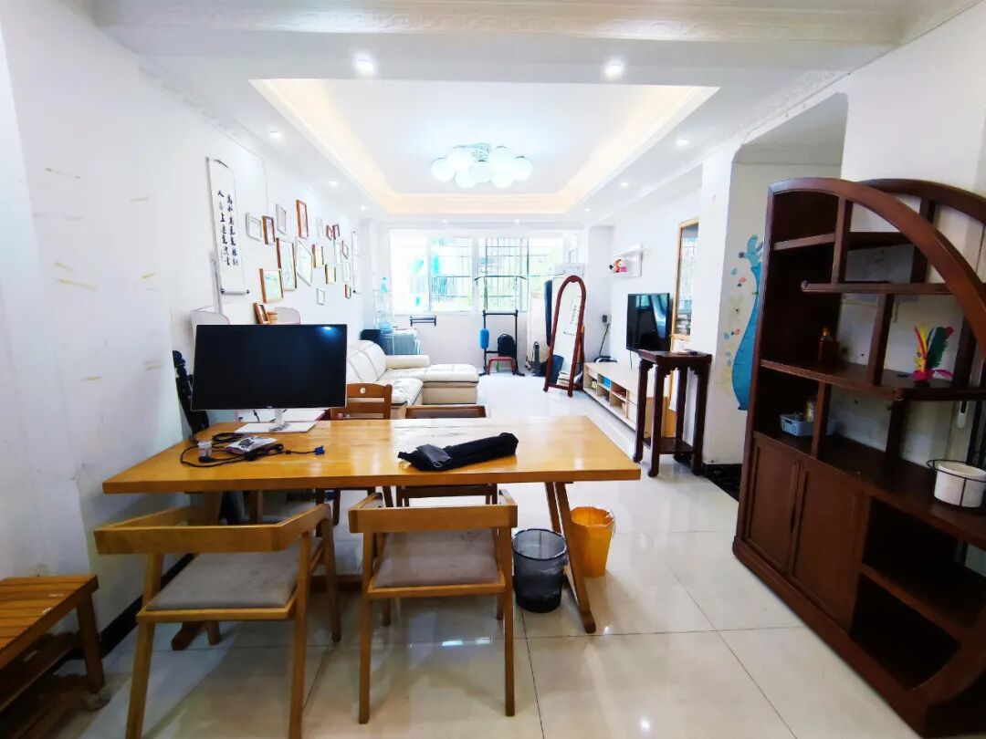 天河北二手房【龙口小区】102平，总价678万！