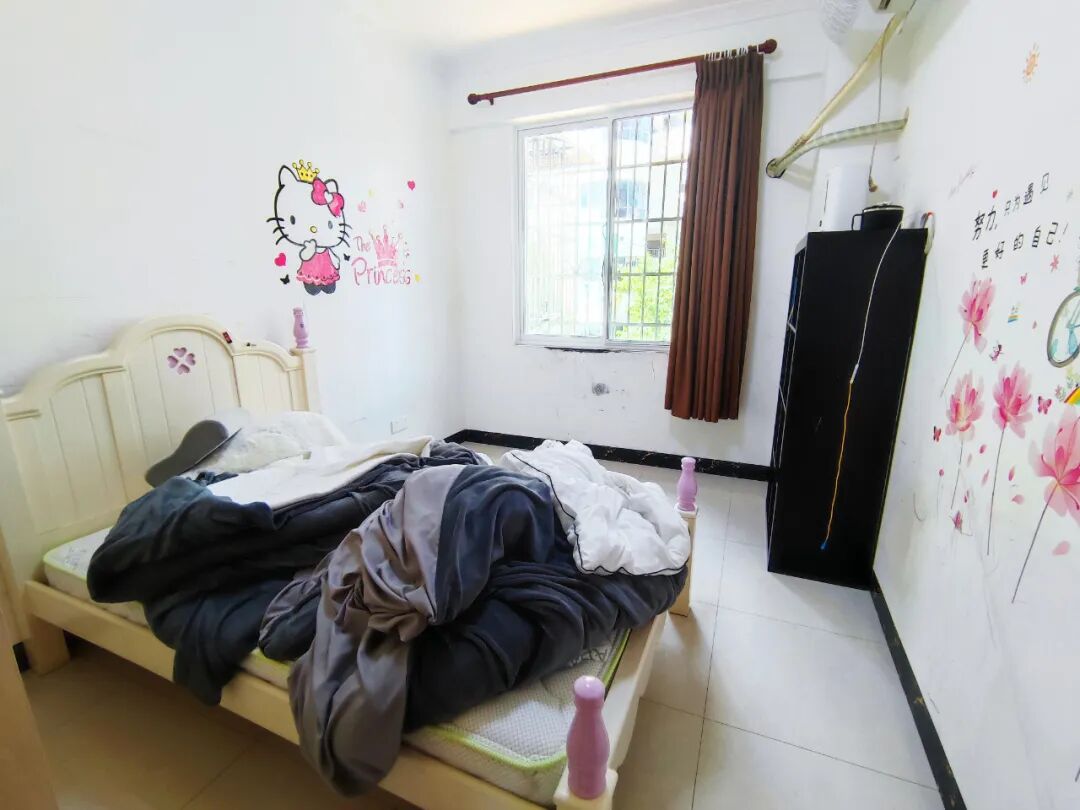 天河北二手房【龙口小区】102平，总价678万！