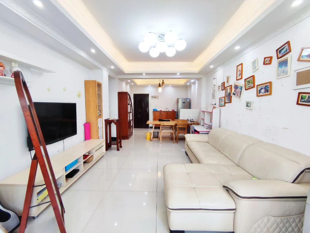 天河北二手房【龙口小区】102平，总价678万！