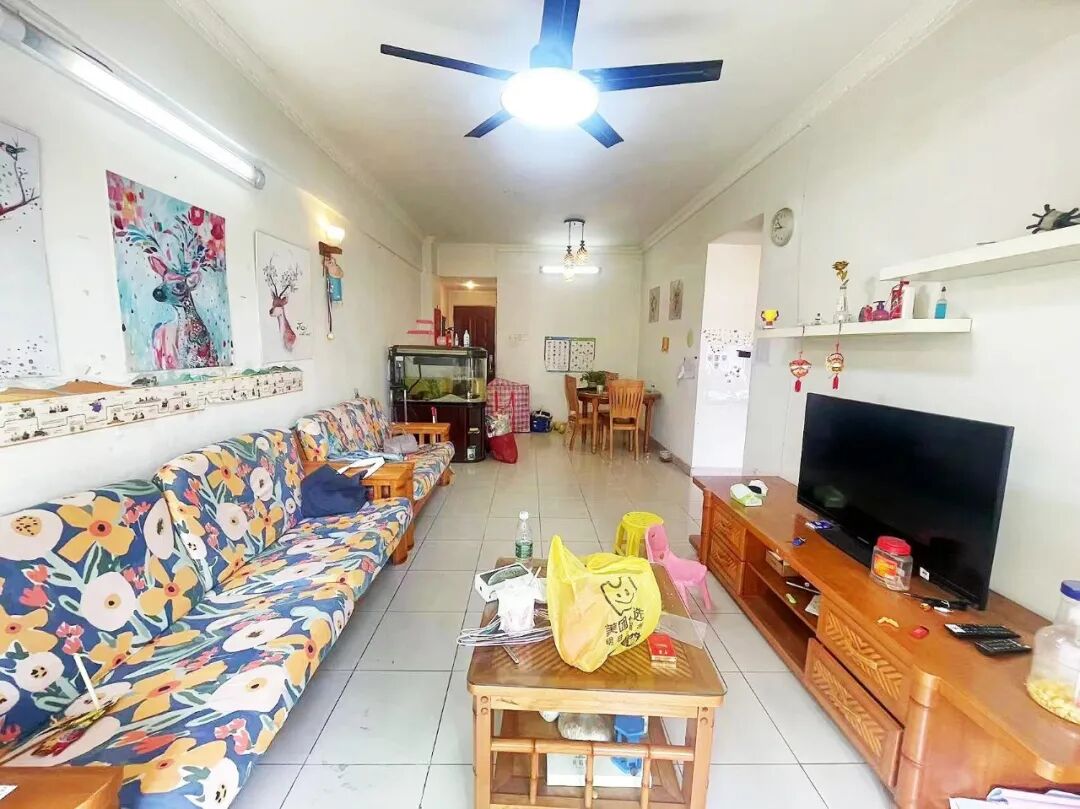 天河北总价520万 | 金富苑 ，76平，南向两房、全明户型、厅出大阳台！