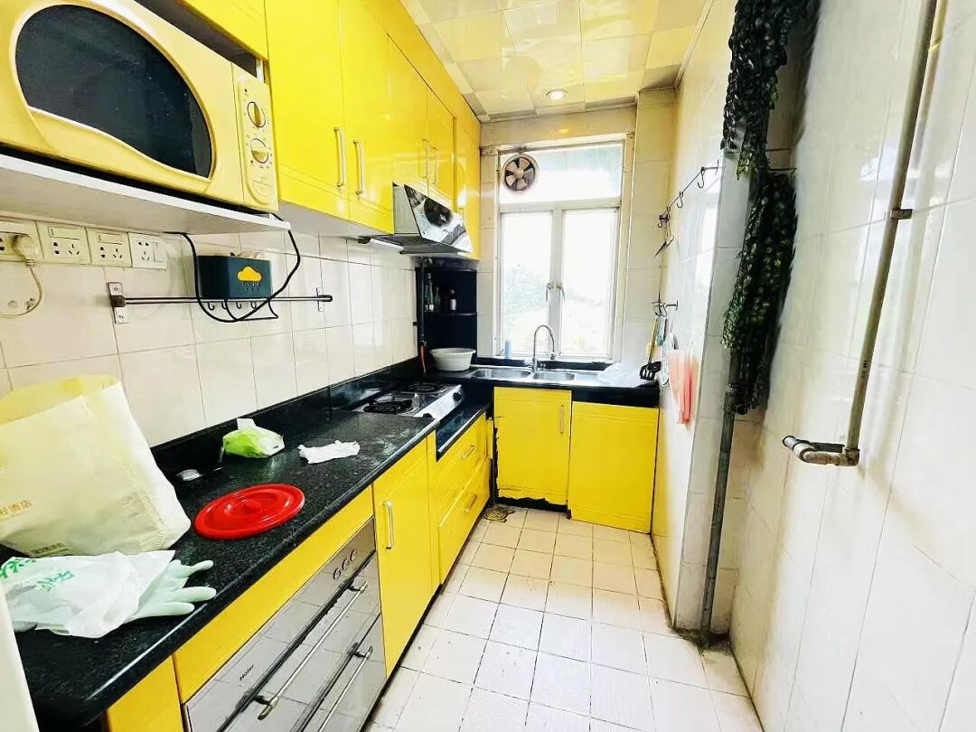 天河北总价520万 | 金富苑 ，76平，南向两房、全明户型、厅出大阳台！