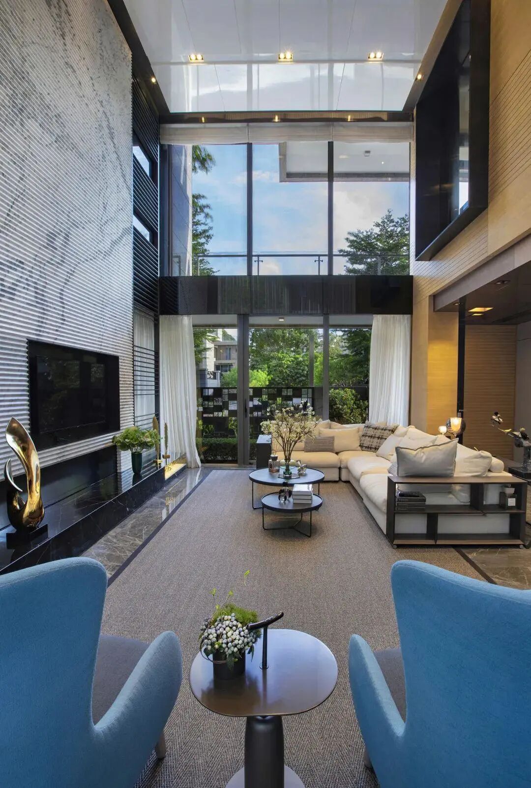 白云**，新天半山墅独栋别墅413到445方