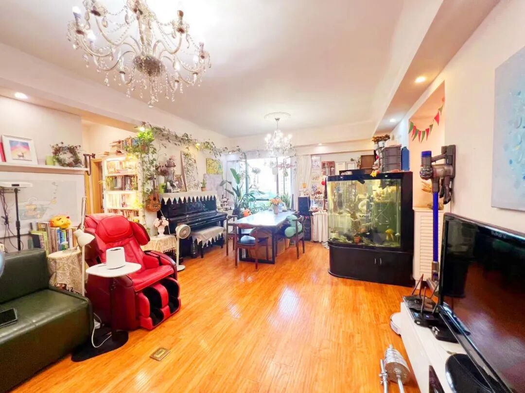 天河北二手房【芳草园】92平，总价838万！