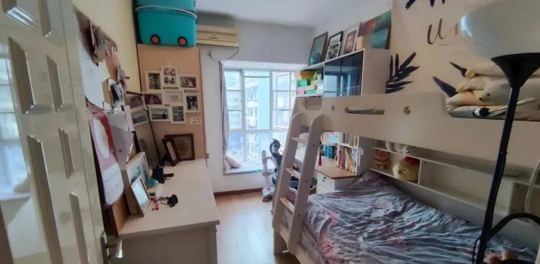 天河北二手房出售，宏景台100平方，950万！