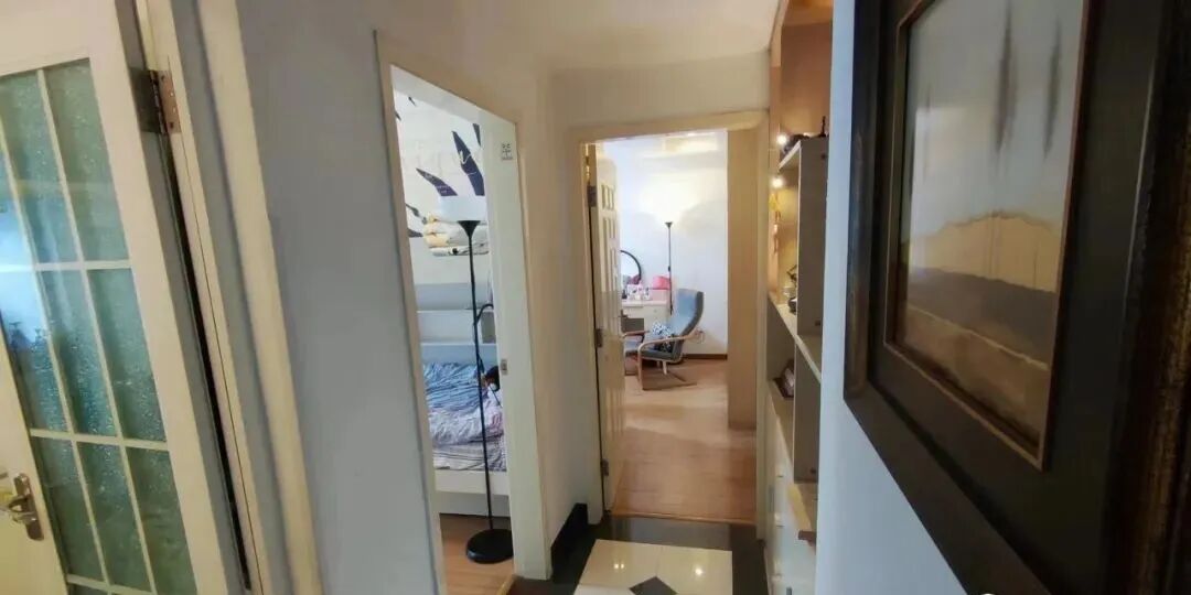 天河北二手房出售，宏景台100平方，950万！