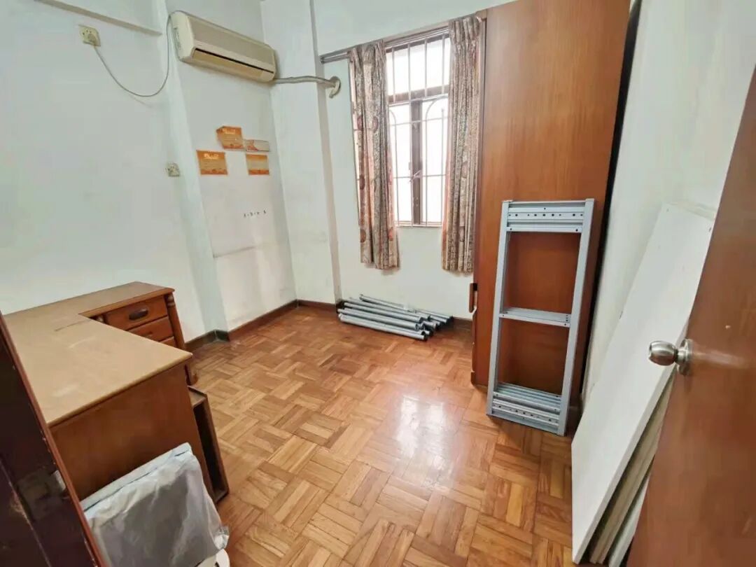 天河北总价800万 | 太阳广场，99平，精装大三房、厅出阳台、通风采光非常好！