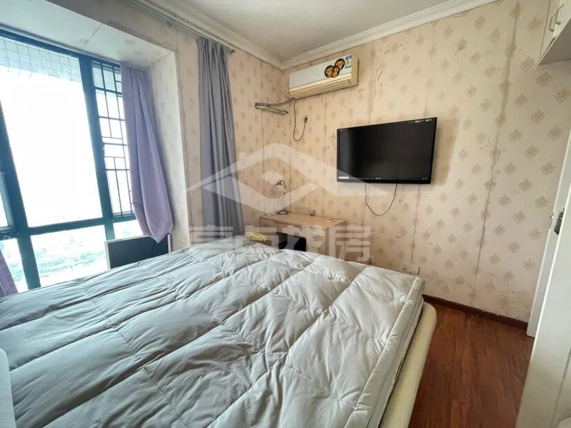 【二手笋盘】广州天河北金碧翡翠华庭，精装两房+户型方正，总价低