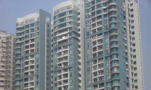 【二手笋盘】广州天河北金碧翡翠华庭，精装两房+户型方正，总价低