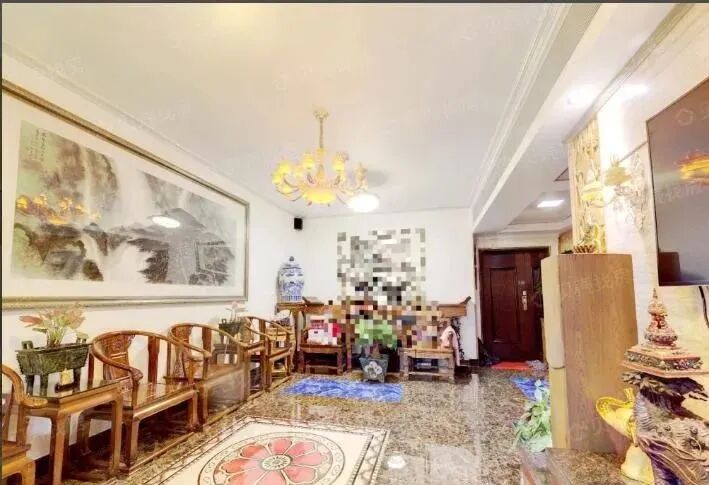 天河北二手房出售，新鸿基峻林，南向三房！