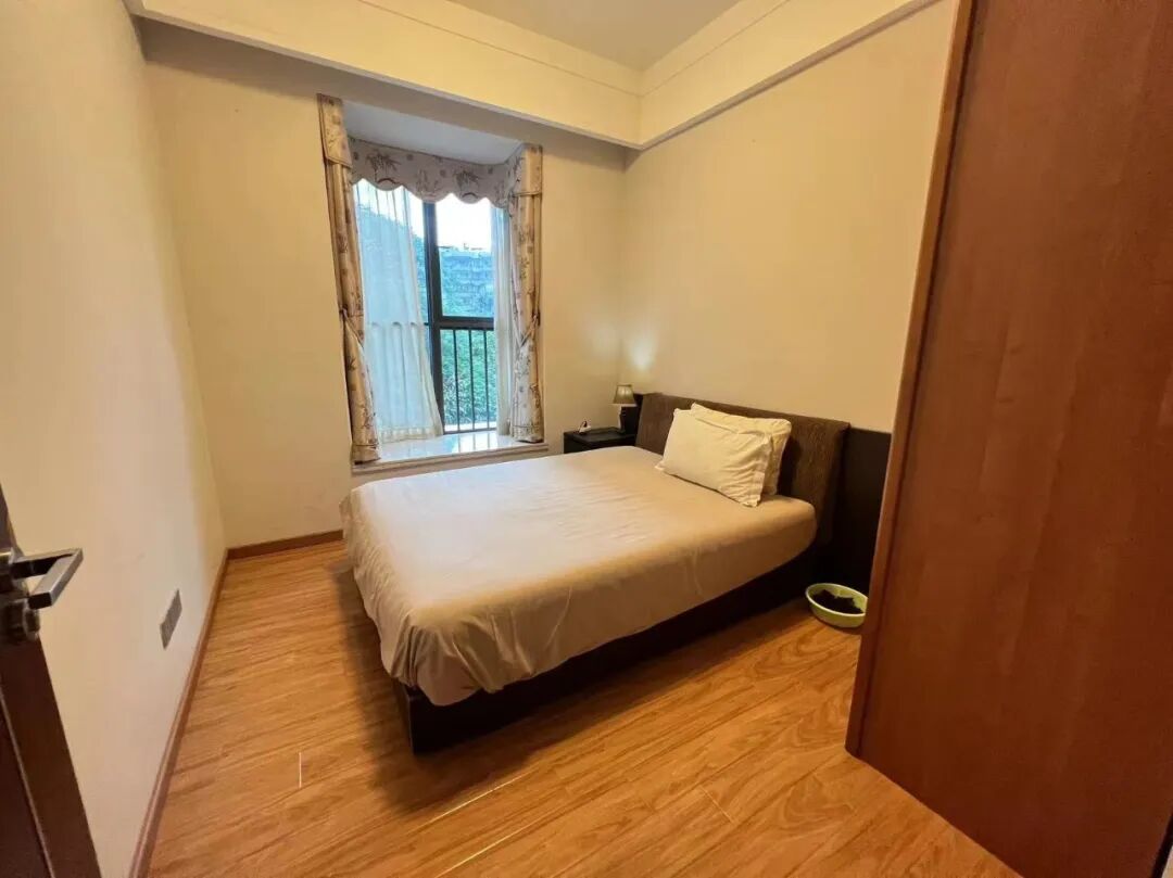 天河北总价1500万四房 | 瑞安创逸，140平，花园小区、近地铁！