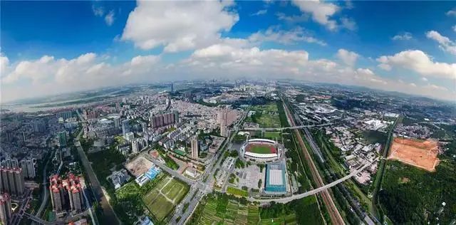 190万买*三房《越秀星汇城TOD》建面约81-104㎡！