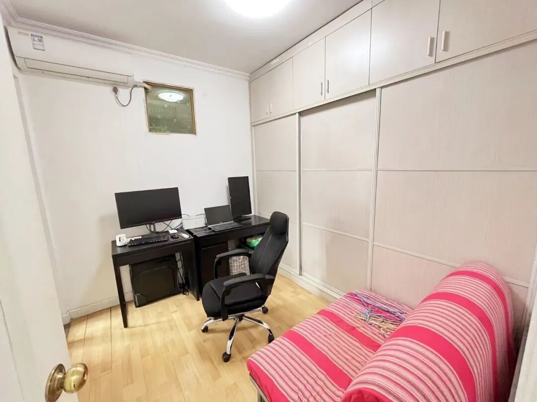 天河北总价1130万 | 帝景苑，124平四房， 舒适南向，业主急售！