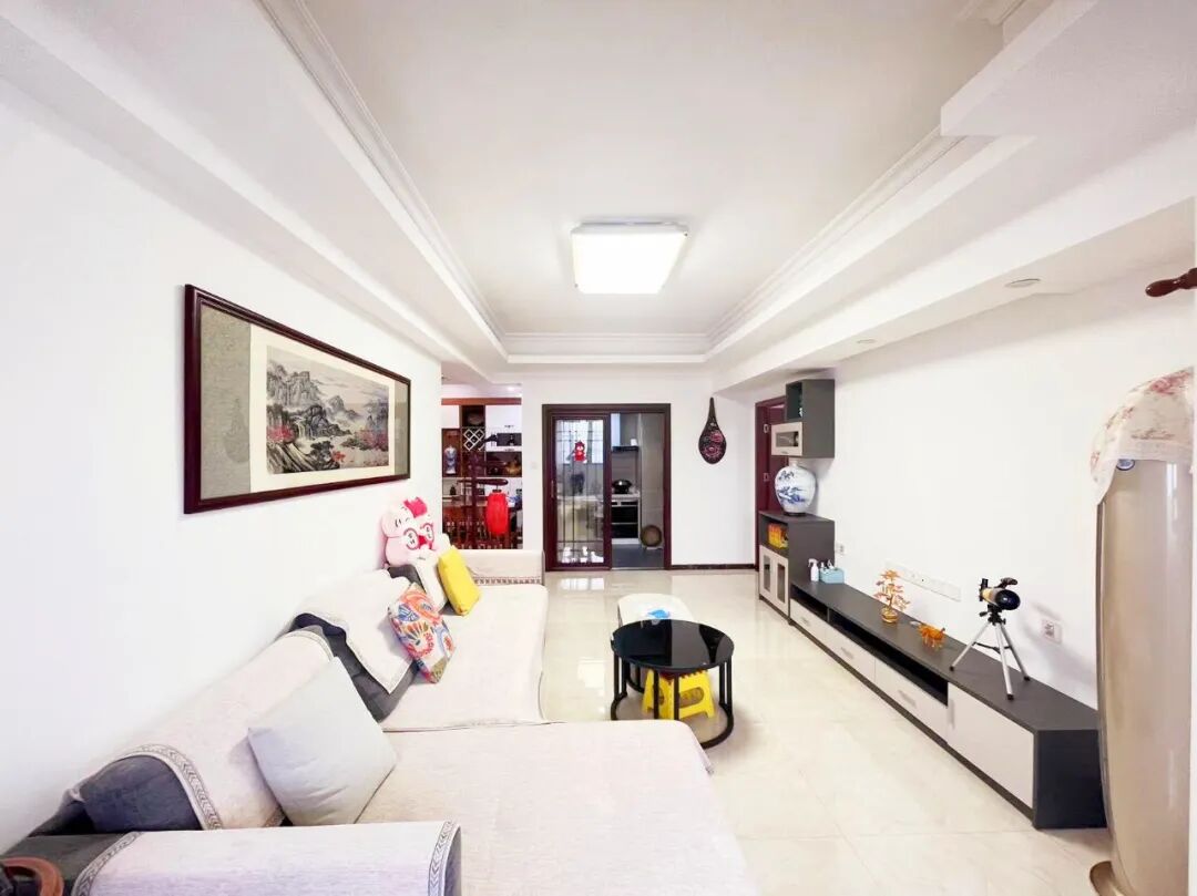 天河北二手房【祥兴大厦】122平，总价858万！