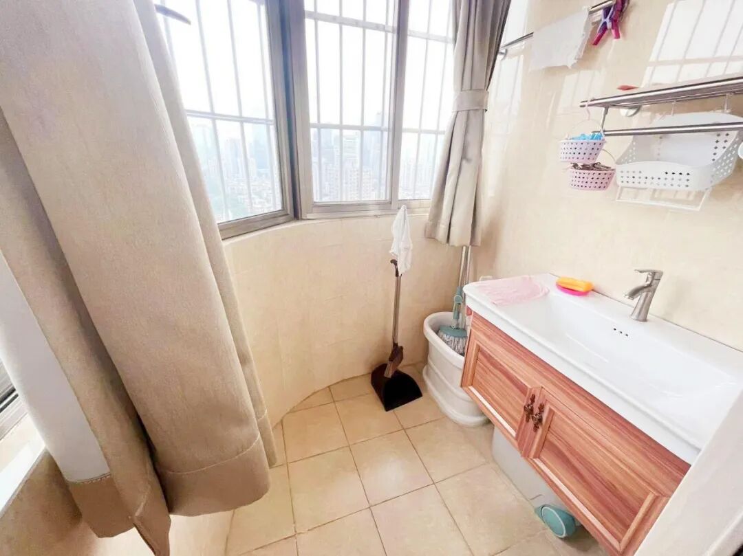 天河北二手房【祥兴大厦】122平，总价858万！