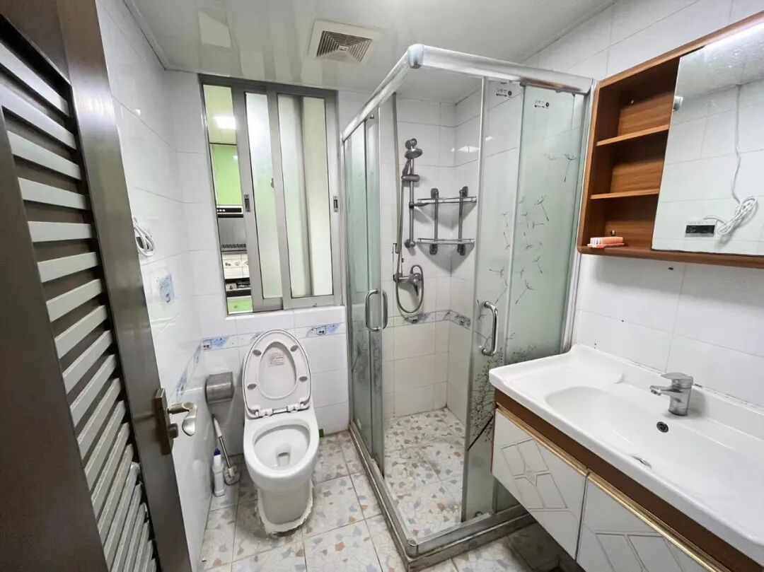 天河北总价650万三房 |  天立大厦，115平三房，户型方正实用、急售！