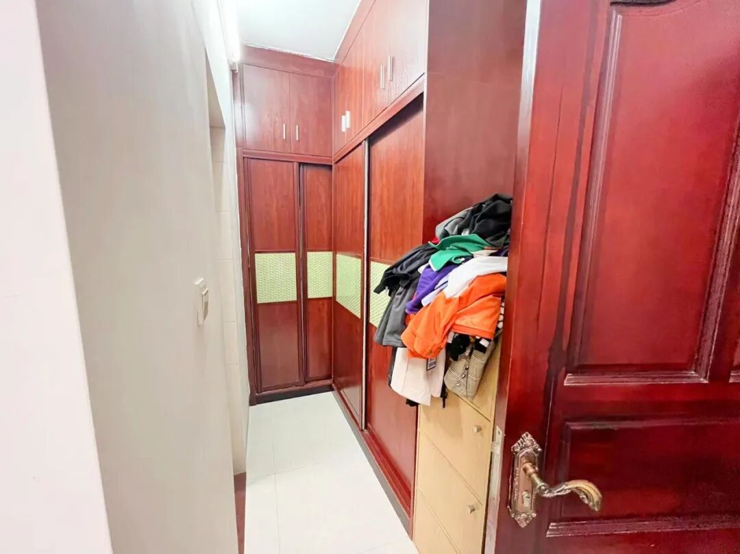 天河北二手房【太阳广场】113平，总价750万！